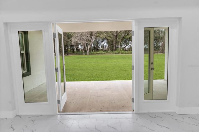 5530 BELL, Zephyrhills, FL 33540