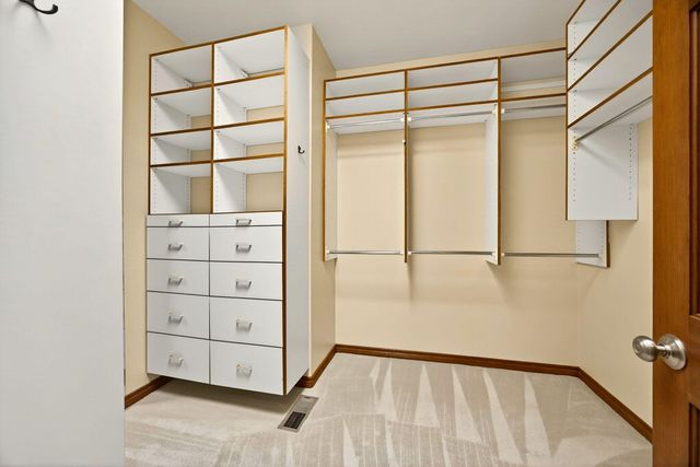 178 Meadow Oaks Drive, Ashland, OR 97520