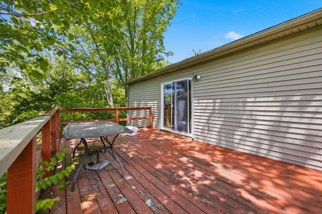 1087 Searcy School Road, Lawrenceburg, KY 40342