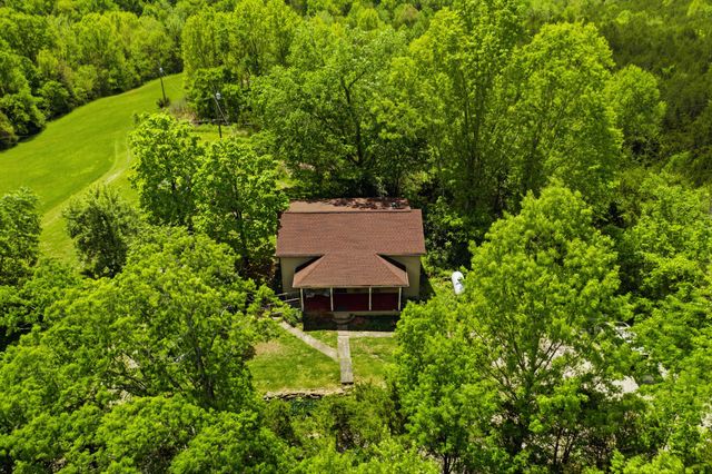 1087 Searcy School Road, Lawrenceburg, KY 40342