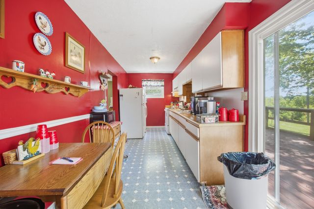 1087 Searcy School Road, Lawrenceburg, KY 40342