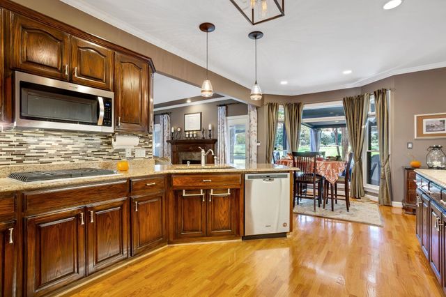 770 Ship Wreck Place, Inman, SC 29349