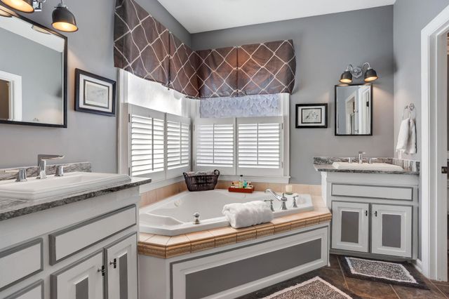 770 Ship Wreck Place, Inman, SC 29349