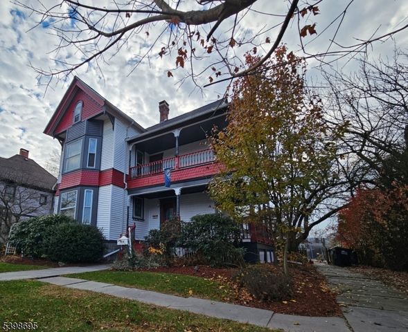 608 3rd St, Belvidere Twp., NJ 07823