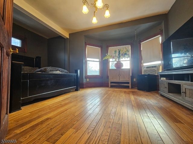 608 3rd St, Belvidere Twp., NJ 07823