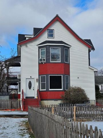 608 3rd St, Belvidere Twp., NJ 07823