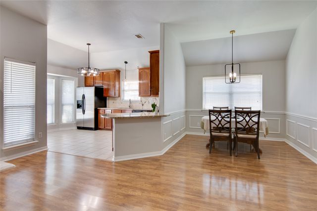 5520 Bandelier Trail, Fort Worth, TX 76137