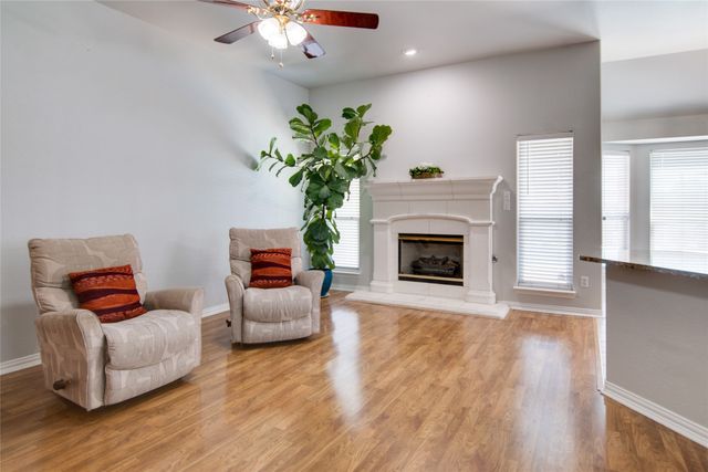 5520 Bandelier Trail, Fort Worth, TX 76137