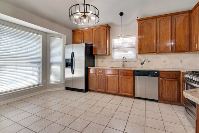 5520 Bandelier Trail, Fort Worth, TX 76137
