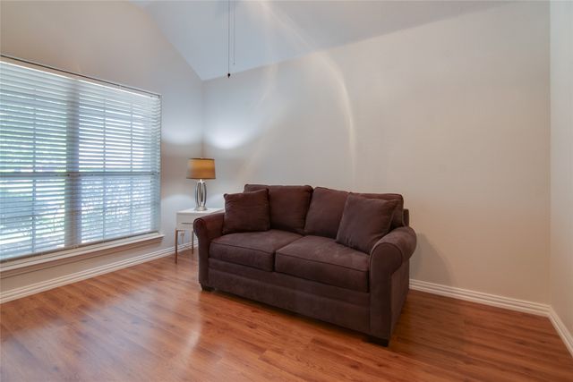 5520 Bandelier Trail, Fort Worth, TX 76137