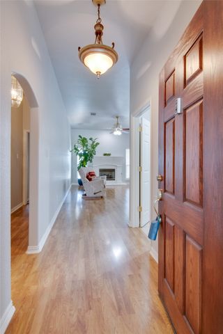 5520 Bandelier Trail, Fort Worth, TX 76137