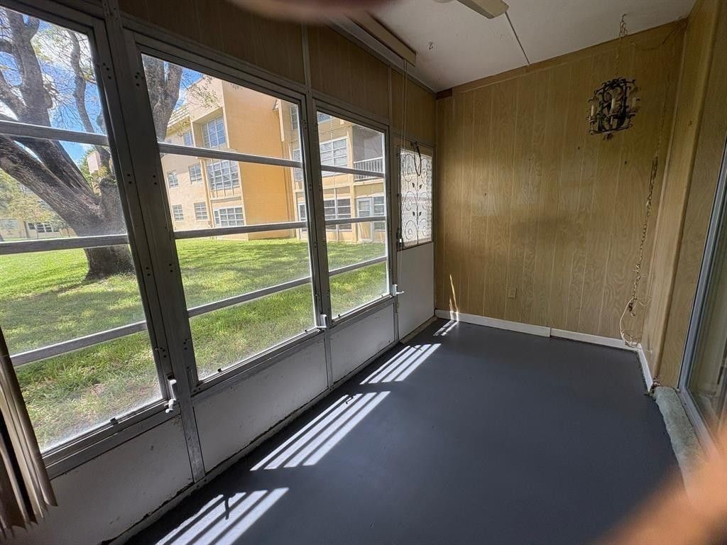 6001 NW 61st Avenue 105, Tamarac, FL 33319