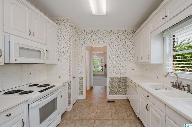 316 W STONE BROOK PLACE, Hoover, AL 35226