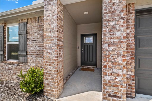 903 Nursery Road, Rogers, AR 72758
