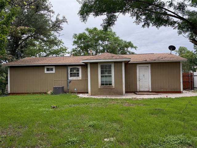 1105 De Ridder Avenue, Fort Worth, TX 76106