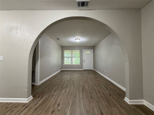 1105 De Ridder Avenue, Fort Worth, TX 76106