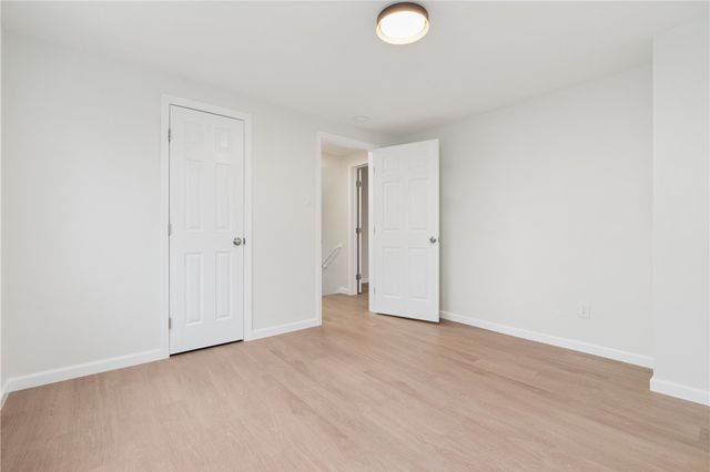 2441 Dewey St, Munhall, PA 15120