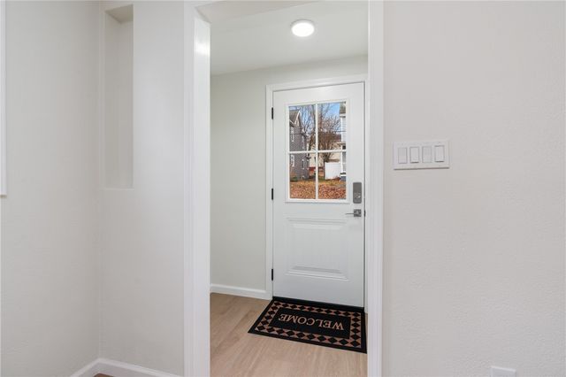 2441 Dewey St, Munhall, PA 15120