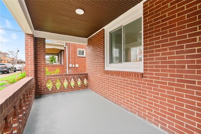 2441 Dewey St, Munhall, PA 15120