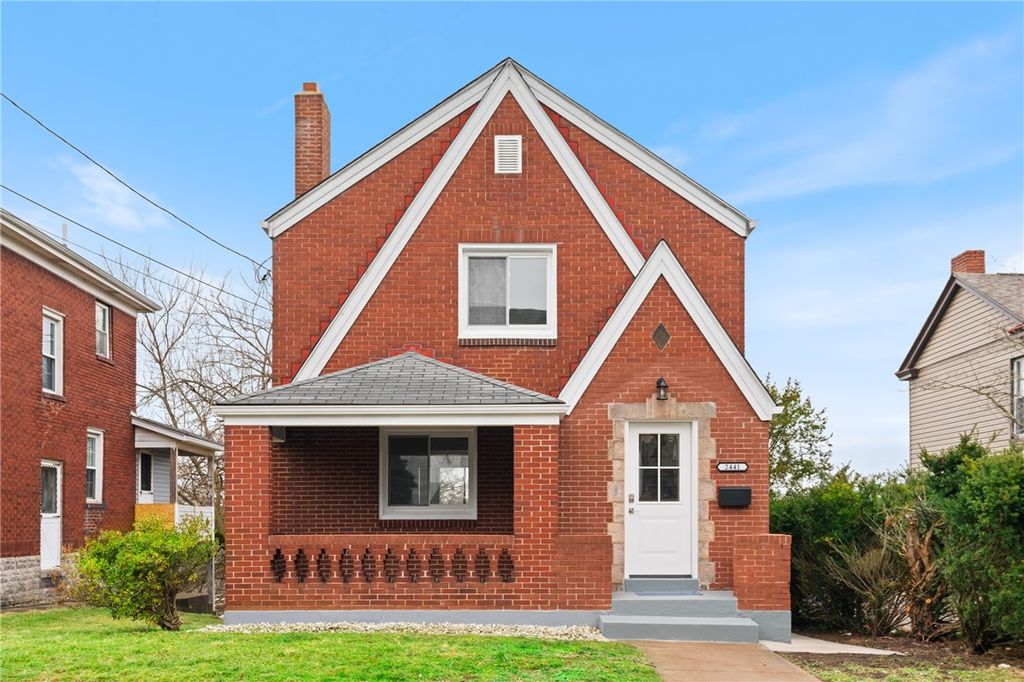 2441 Dewey St, Munhall, PA 15120