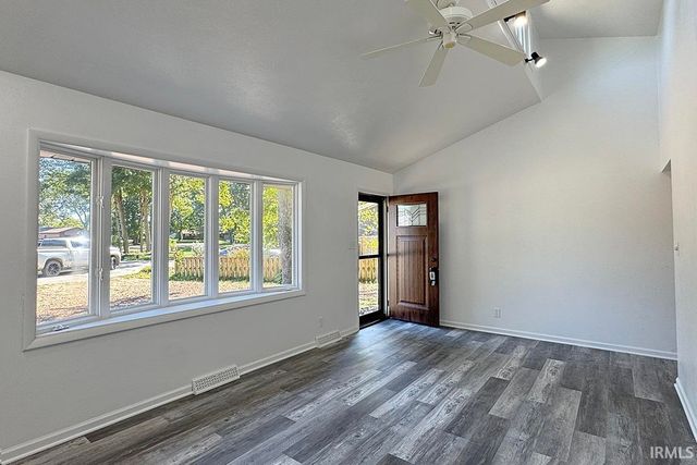 23971 Banyan Circle, Elkhart, IN 46516