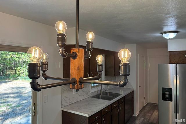 23971 Banyan Circle, Elkhart, IN 46516