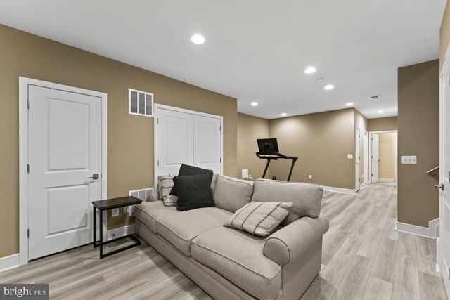 22969 AURORA VIEW, Brambleton, VA 20148