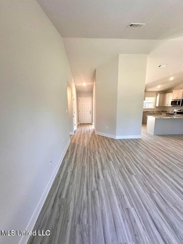 6288 Emerald Lake Drive, Biloxi, MS 39532