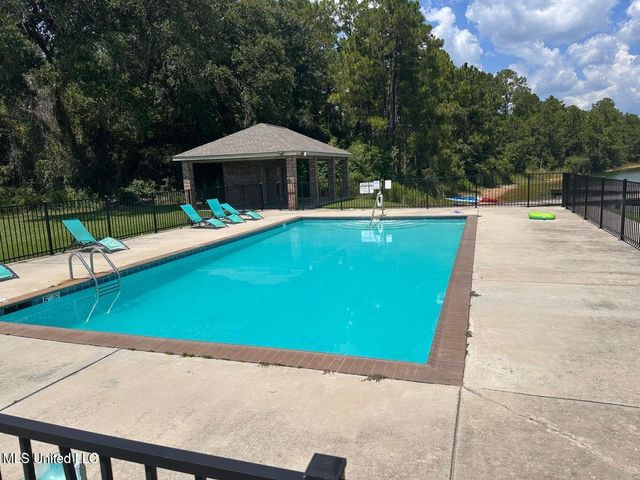 6288 Emerald Lake Drive, Biloxi, MS 39532