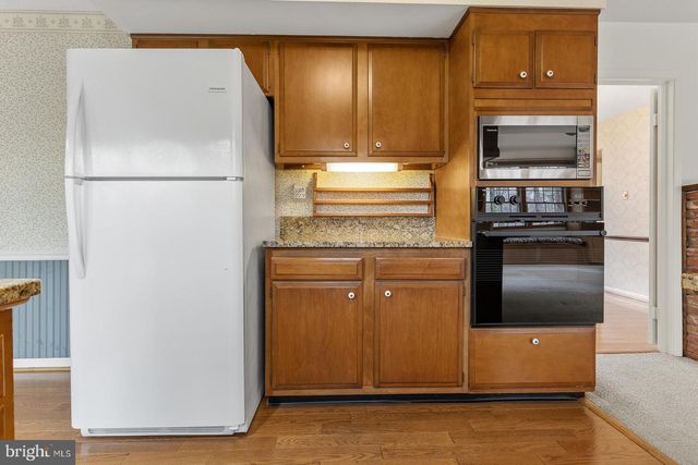 8714 GRANITE LN, Laurel, MD 20708