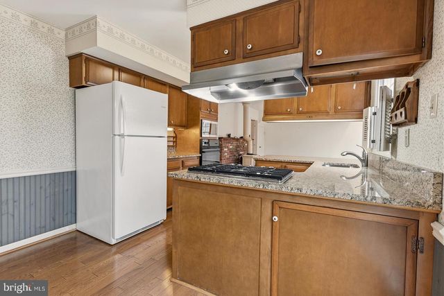 8714 GRANITE LN, Laurel, MD 20708