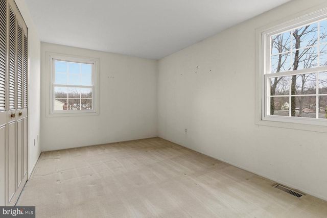 8714 GRANITE LN, Laurel, MD 20708