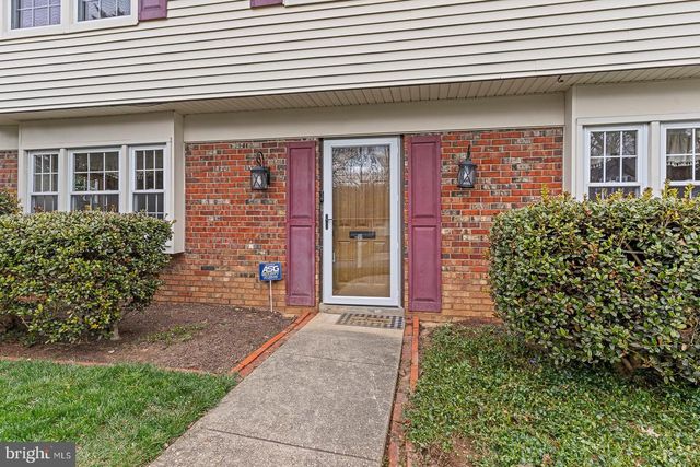 8714 GRANITE LN, Laurel, MD 20708