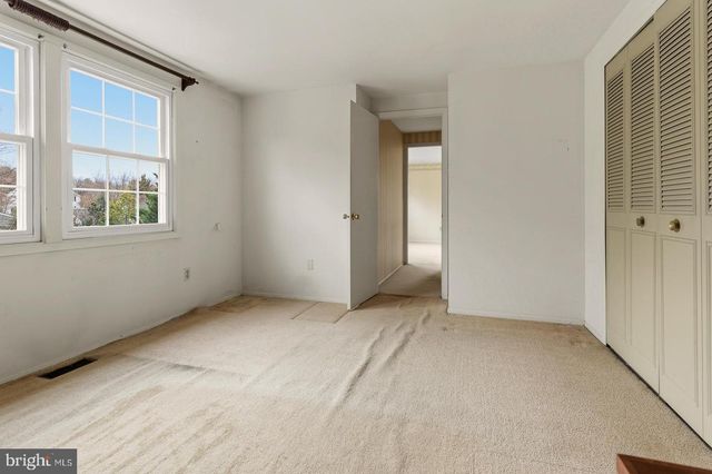 8714 GRANITE LN, Laurel, MD 20708