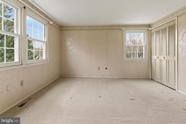 8714 GRANITE LN, Laurel, MD 20708