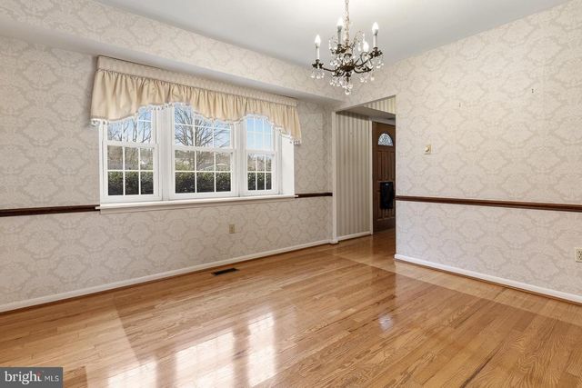 8714 GRANITE LN, Laurel, MD 20708