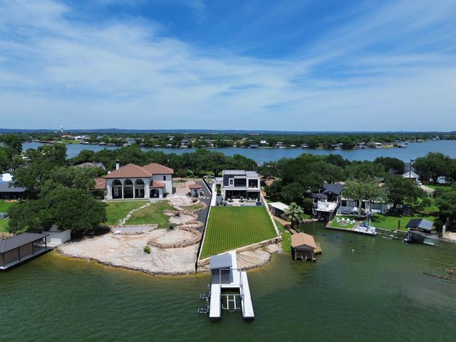 2512 Belaire East LN, Granite Shoals, TX 78654