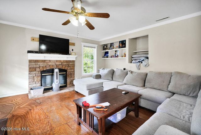 542 Brunswick Street SE, Bolivia, NC 28422