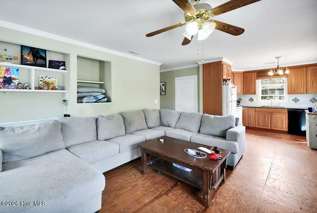 542 Brunswick Street SE, Bolivia, NC 28422