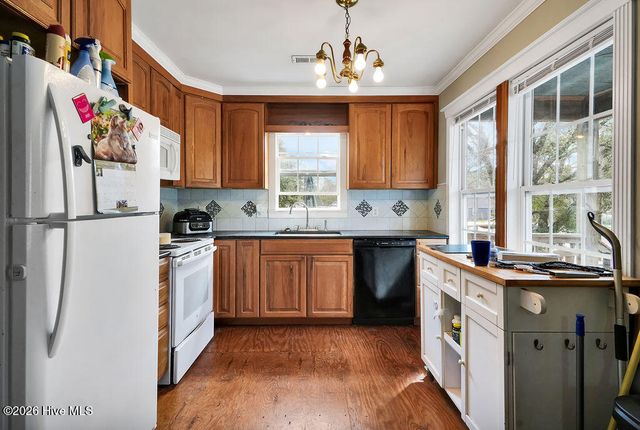 542 Brunswick Street SE, Bolivia, NC 28422