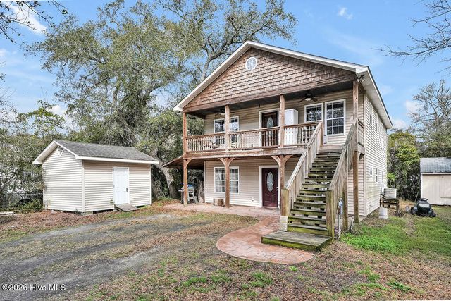 542 Brunswick Street SE, Bolivia, NC 28422