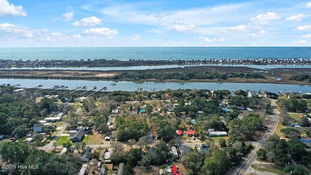 542 Brunswick Street SE, Bolivia, NC 28422