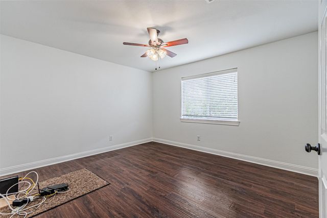 1440 Sunswept Terrace, Lewisville, TX 75077