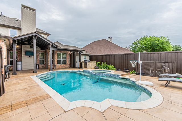 1440 Sunswept Terrace, Lewisville, TX 75077
