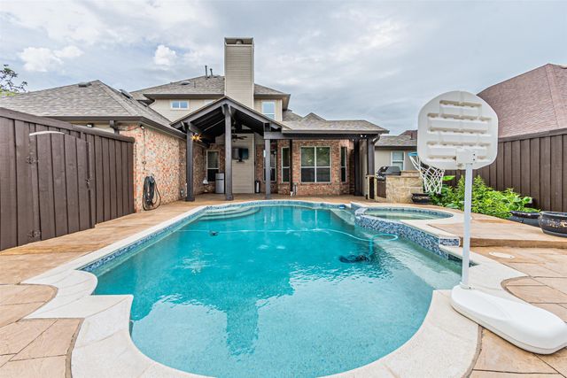 1440 Sunswept Terrace, Lewisville, TX 75077