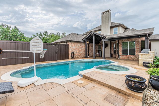 1440 Sunswept Terrace, Lewisville, TX 75077