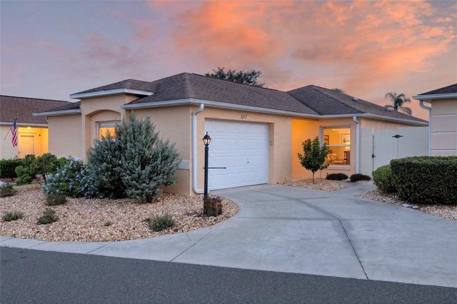 1217 SANTA CRUZ DRIVE, The Villages, FL 32162