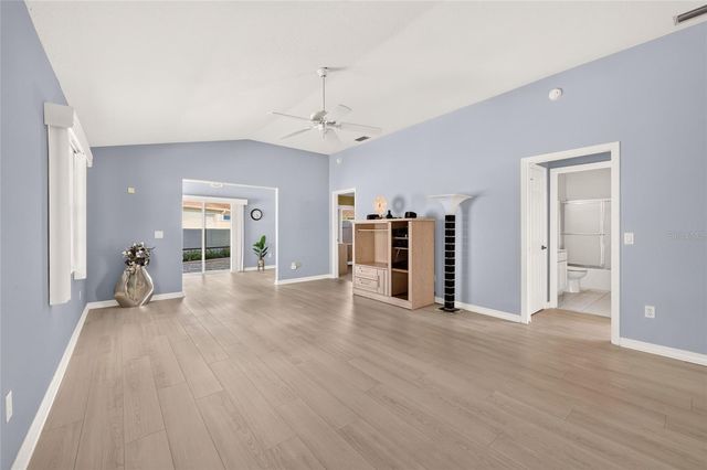 1217 SANTA CRUZ DRIVE, The Villages, FL 32162