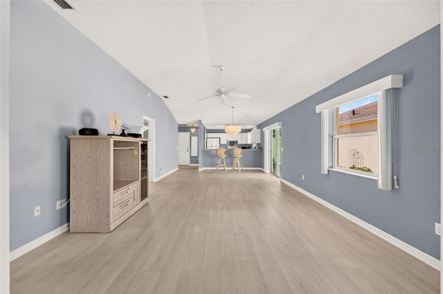 1217 SANTA CRUZ DRIVE, The Villages, FL 32162