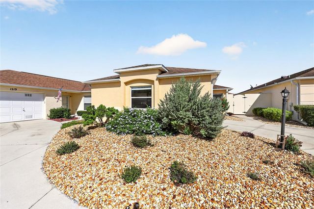 1217 SANTA CRUZ DRIVE, The Villages, FL 32162